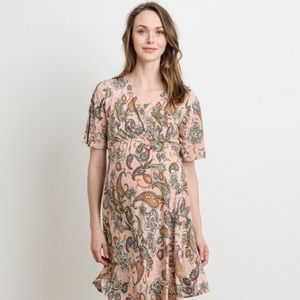 NWT PAISLEY DRESS MATERNITY